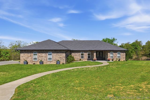 3334 N State Hwy 97, Sand Springs, OK 74063