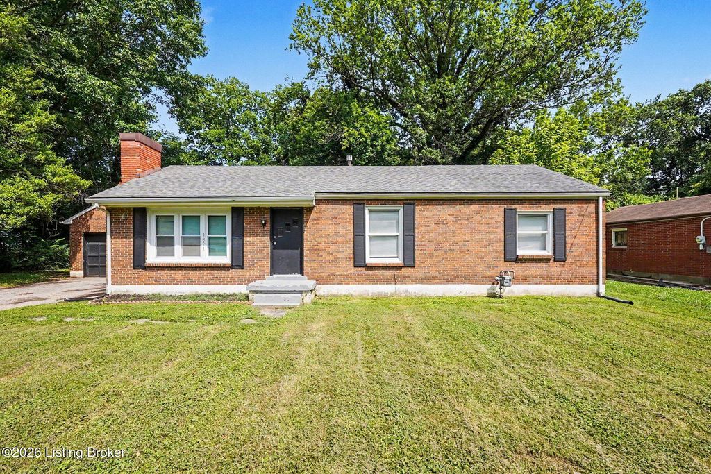 4821 Beech Dr, Louisville, KY 40216