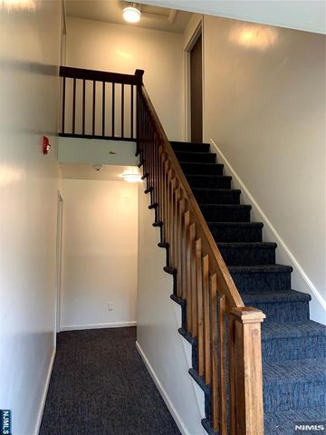 340 Sutton Place 340, Norwood, NJ 07648