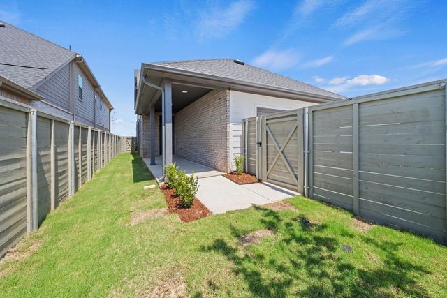 9313 Rolling Meadow Way, Denton, TX 76207