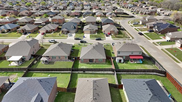 2916 Balleywood Drive, Seagoville, TX 75159