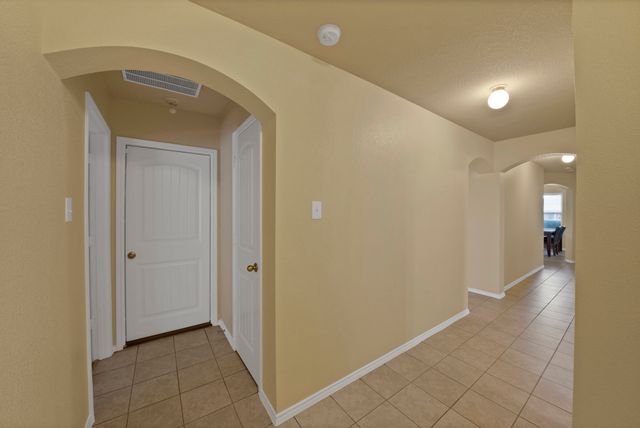 2916 Balleywood Drive, Seagoville, TX 75159