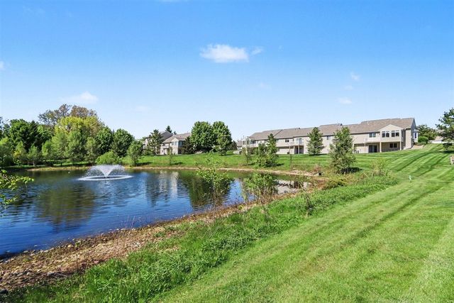 1257 S Village Circle, Kalamazoo, MI 49009