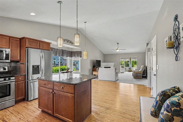 1257 S Village Circle, Kalamazoo, MI 49009