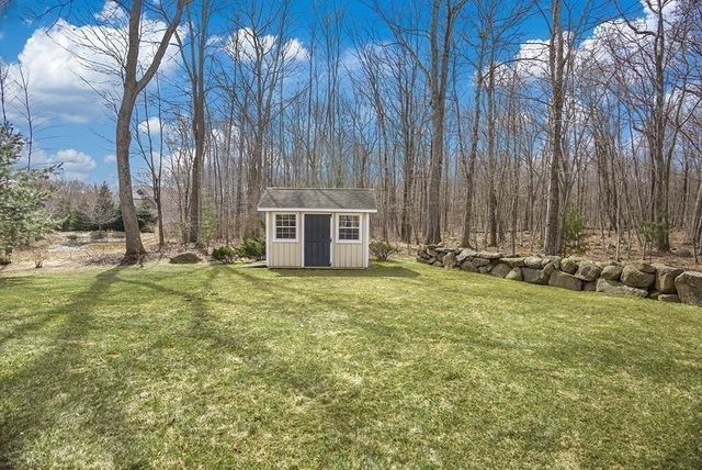 20 Hunters Ridge Way, Hopkinton, MA 01748
