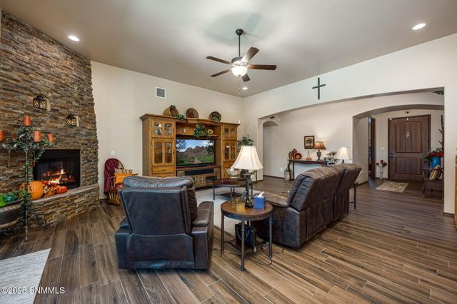 8354 Rancho Vista Loop, La Mesa, NM 88044