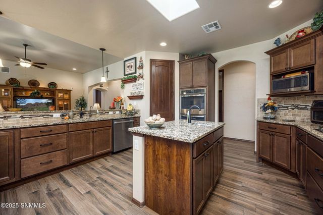 8354 Rancho Vista Loop, La Mesa, NM 88044