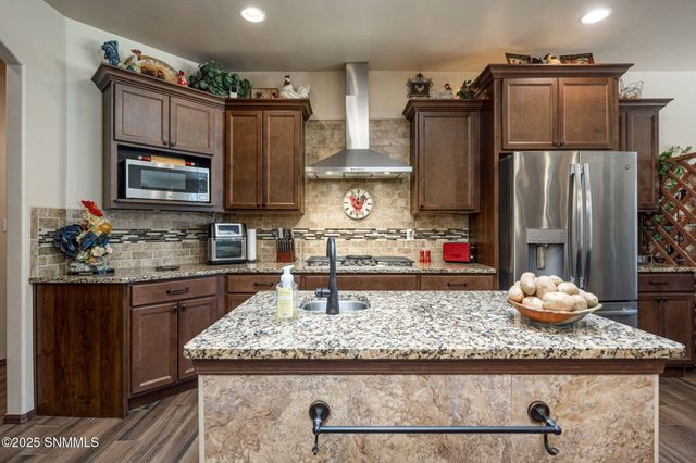 8354 Rancho Vista Loop, La Mesa, NM 88044