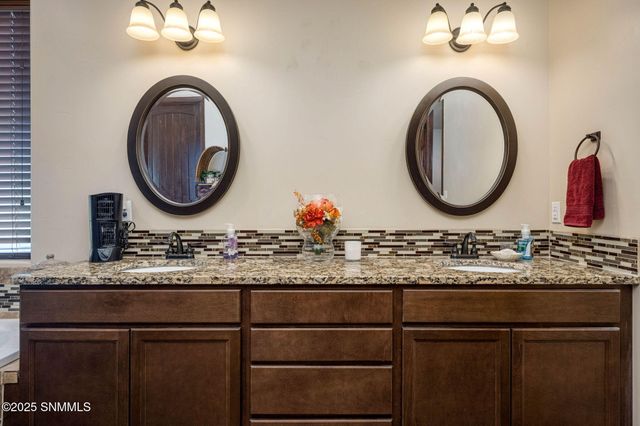 8354 Rancho Vista Loop, La Mesa, NM 88044