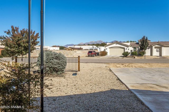 8354 Rancho Vista Loop, La Mesa, NM 88044