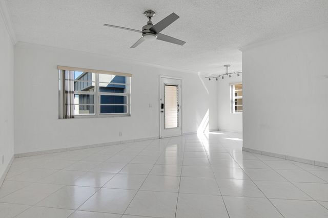 567 Normandy L Lane 567, Delray Beach, FL 33484