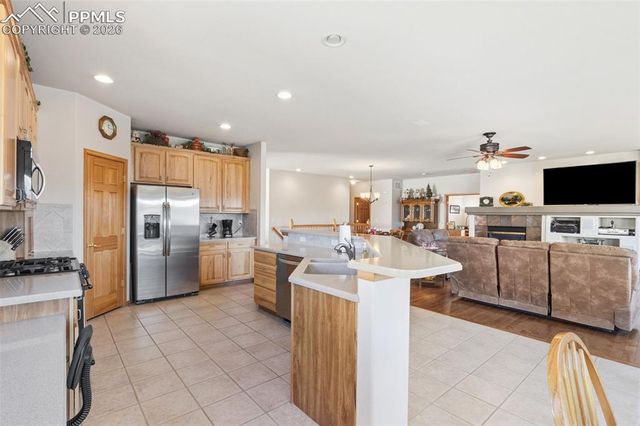 6610 Oasis Butte Drive, Colorado Springs, CO 80923