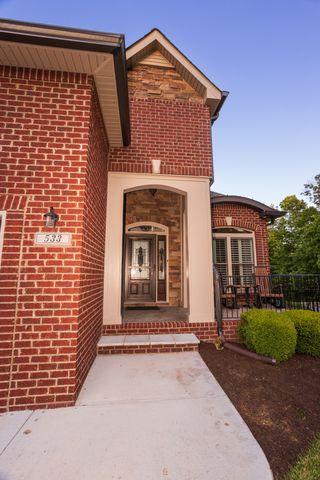 533 Summit View Cir, Clarksville, TN 37043