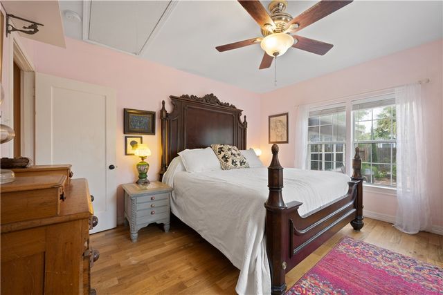 444 Wheeler Ave, Aransas Pass, TX 78336