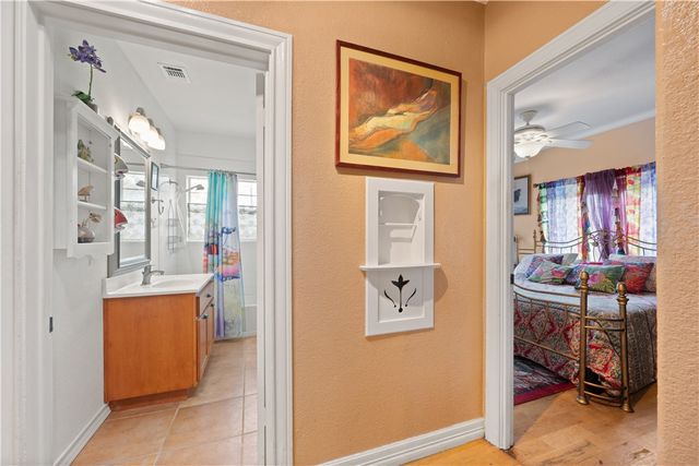 444 Wheeler Ave, Aransas Pass, TX 78336