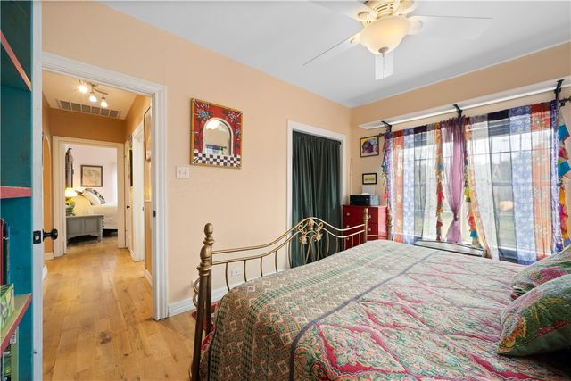 444 Wheeler Ave, Aransas Pass, TX 78336