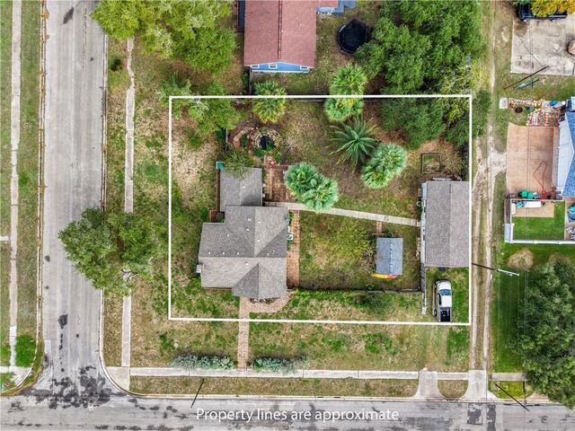 444 Wheeler Ave, Aransas Pass, TX 78336