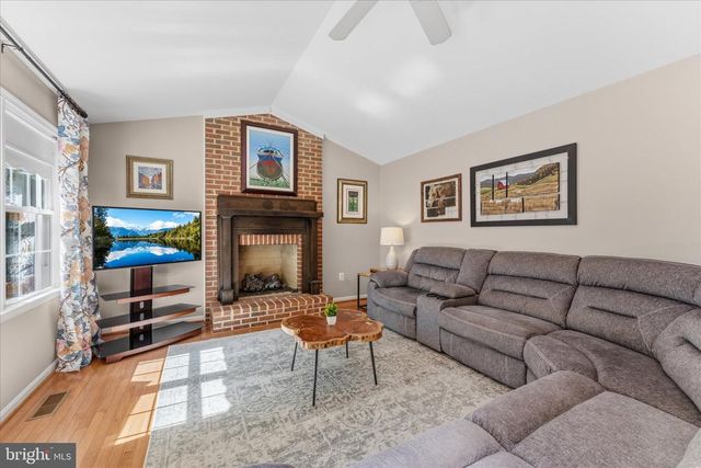 2319 WILDWOOD CIR, Amissville, VA 20106