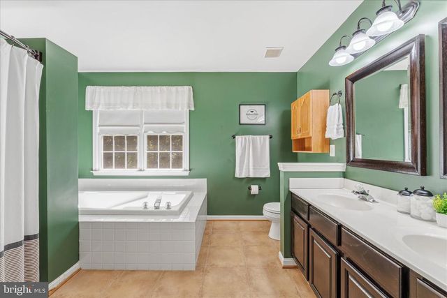 2319 WILDWOOD CIR, Amissville, VA 20106