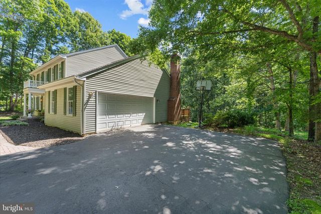 2319 WILDWOOD CIR, Amissville, VA 20106