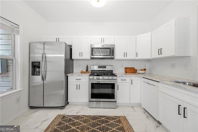 1135 Kilmington Court, Alpharetta, GA 30009