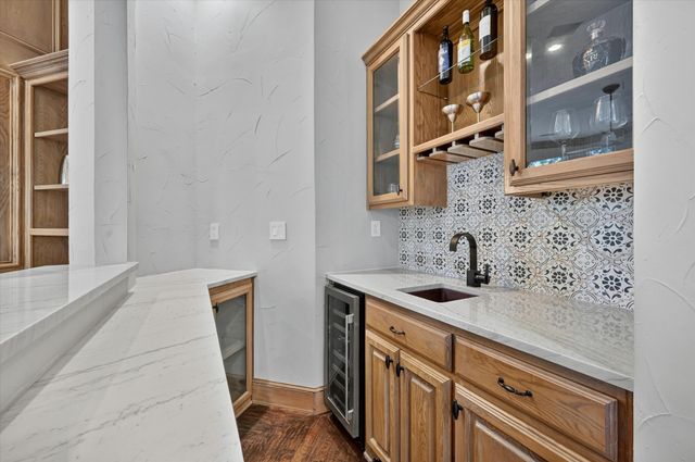 6416 Riverside Drive, Plano, TX 75024