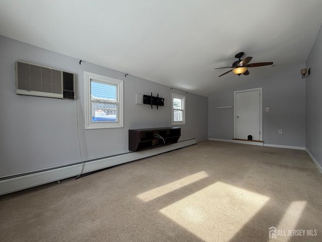 39 Birch Terrace, Sayreville, NJ 08859