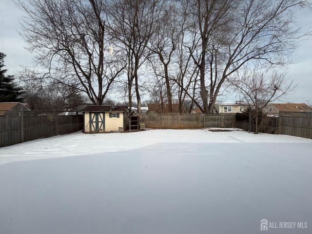 39 Birch Terrace, Sayreville, NJ 08859