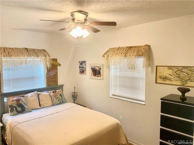 6873 W RICH Street, Crystal River, FL 34428