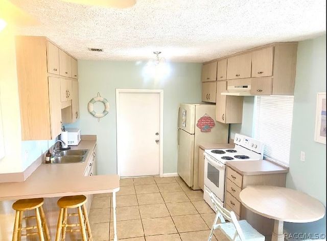 6873 W RICH Street, Crystal River, FL 34428
