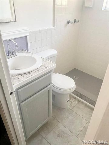 6873 W RICH Street, Crystal River, FL 34428