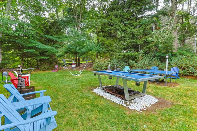 10 Lawton Lane, West Barnstable, MA 02668