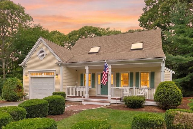 10 Lawton Lane, West Barnstable, MA 02668