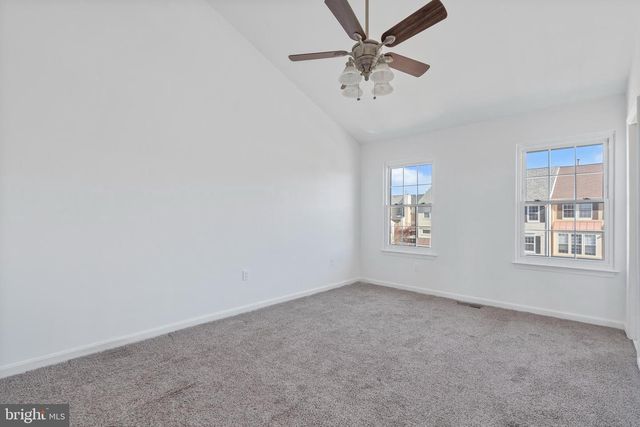 7813 FLAGER CIR, Manassas, VA 20109