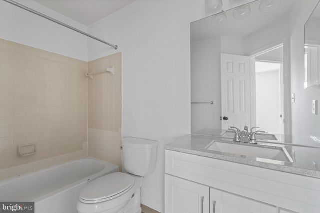 7813 FLAGER CIR, Manassas, VA 20109