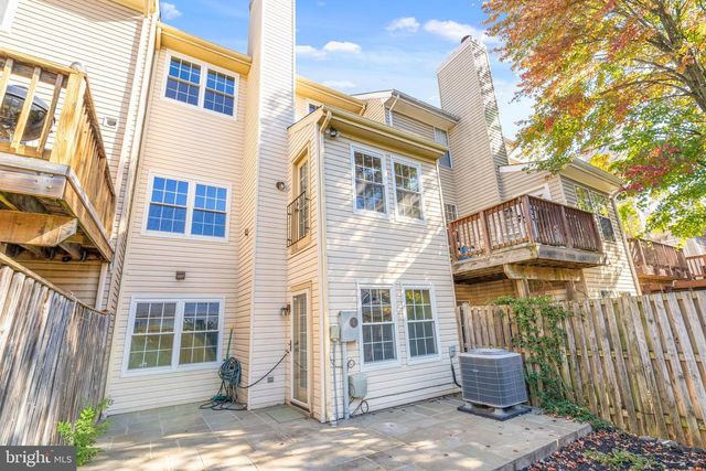 7813 FLAGER CIR, Manassas, VA 20109