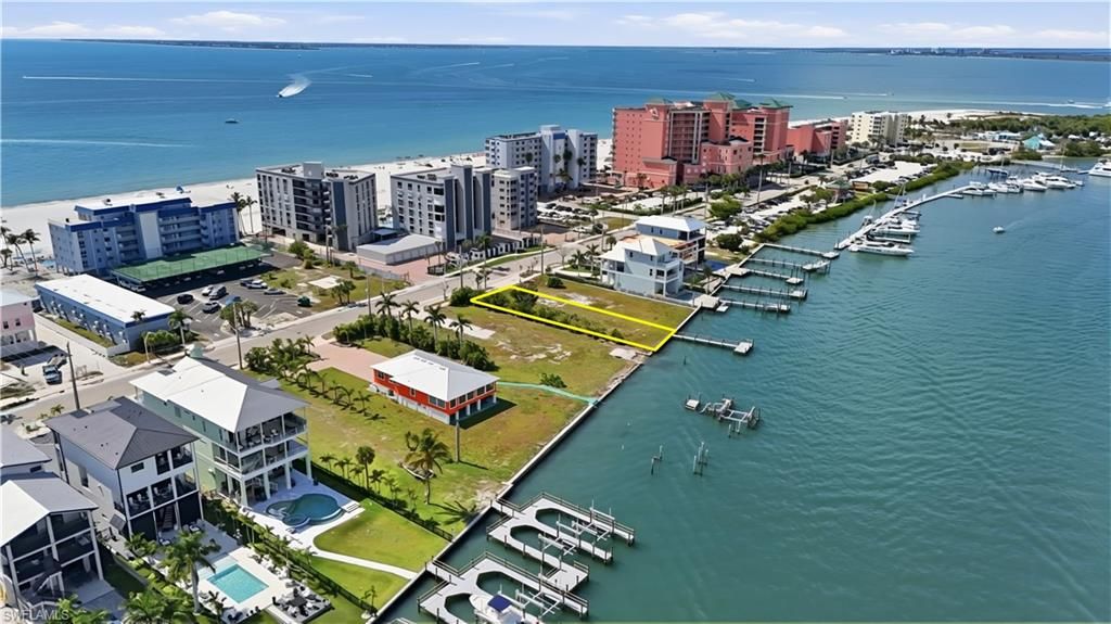 385 Estero BLVD, FORT MYERS BEACH, FL 33931 — exterior