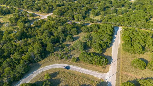 40031 Brentwood Court, Whitney, TX 76692