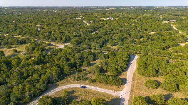 40031 Brentwood Court, Whitney, TX 76692