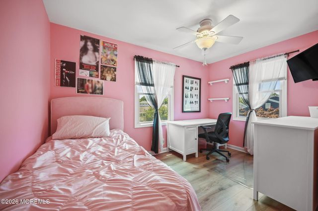 10 Rosemary Drive, Hazlet, NJ 07730