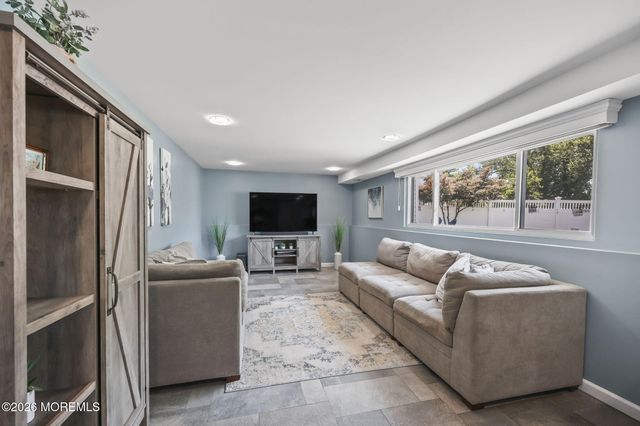 10 Rosemary Drive, Hazlet, NJ 07730