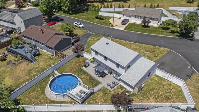 10 Rosemary Drive, Hazlet, NJ 07730
