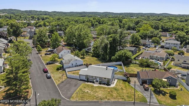 10 Rosemary Drive, Hazlet, NJ 07730
