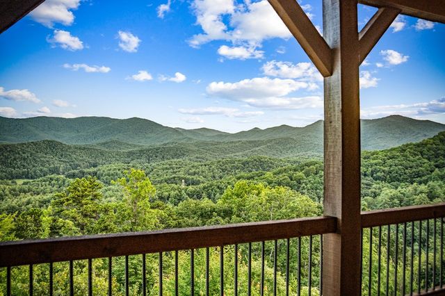 400 Cloudland Trace, Epworth, GA 30541