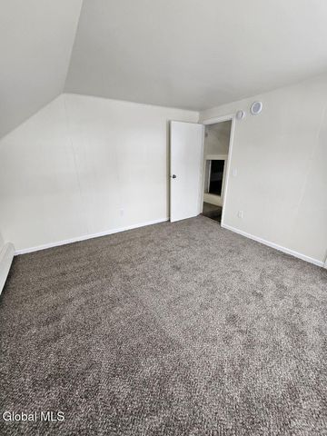 53 Cummings Street, Hoosick Falls, NY 12090