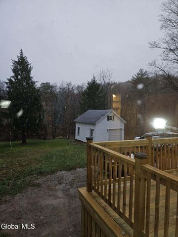 53 Cummings Street, Hoosick Falls, NY 12090