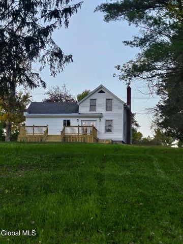 53 Cummings Street, Hoosick Falls, NY 12090