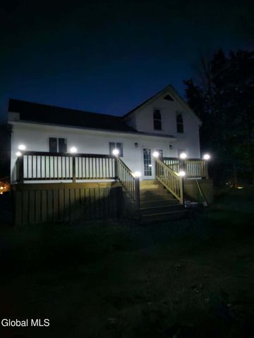 53 Cummings Street, Hoosick Falls, NY 12090