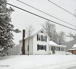 53 Cummings Street, Hoosick Falls, NY 12090