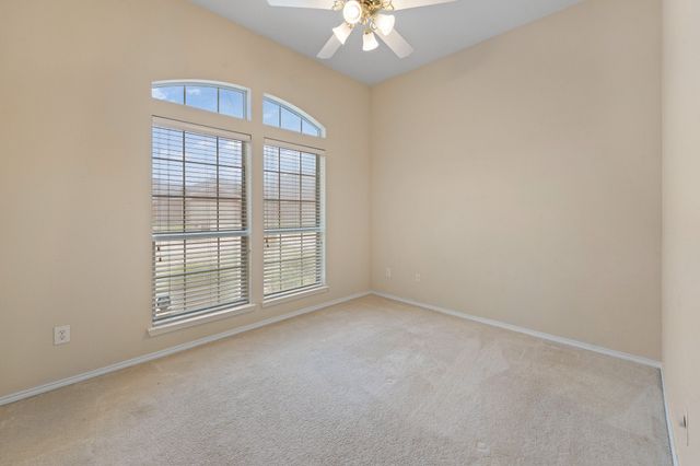 8512 Rock Creek Drive, Fort Worth, TX 76123